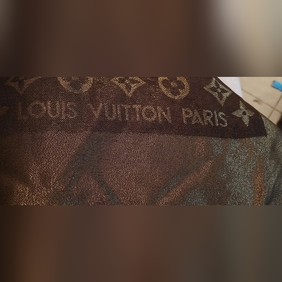 LOUIS VUITTON Monogram Metal Silk Etole Shawl Scarf - Picture 2 of 3